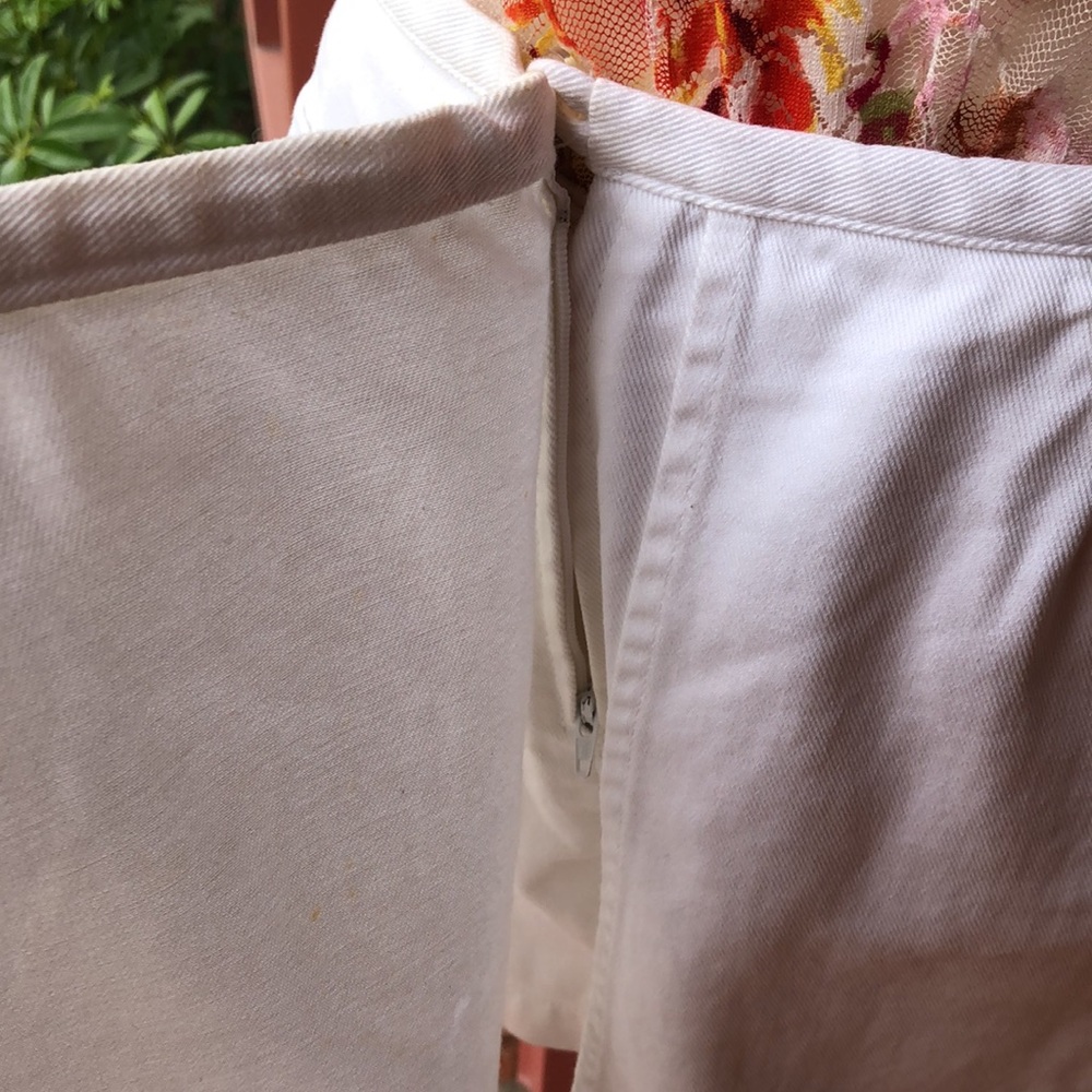HOST PICK i.e. White Skort Skirt - Picture 6 of 11